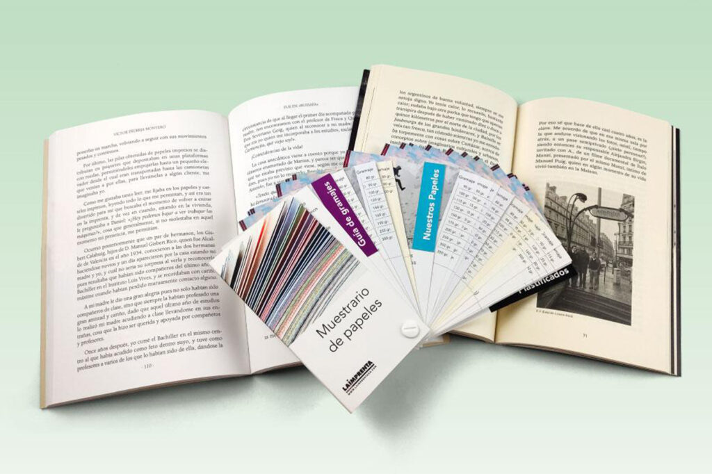 Opciones de papel estucado y sin estucar para la impresión de libros a medida