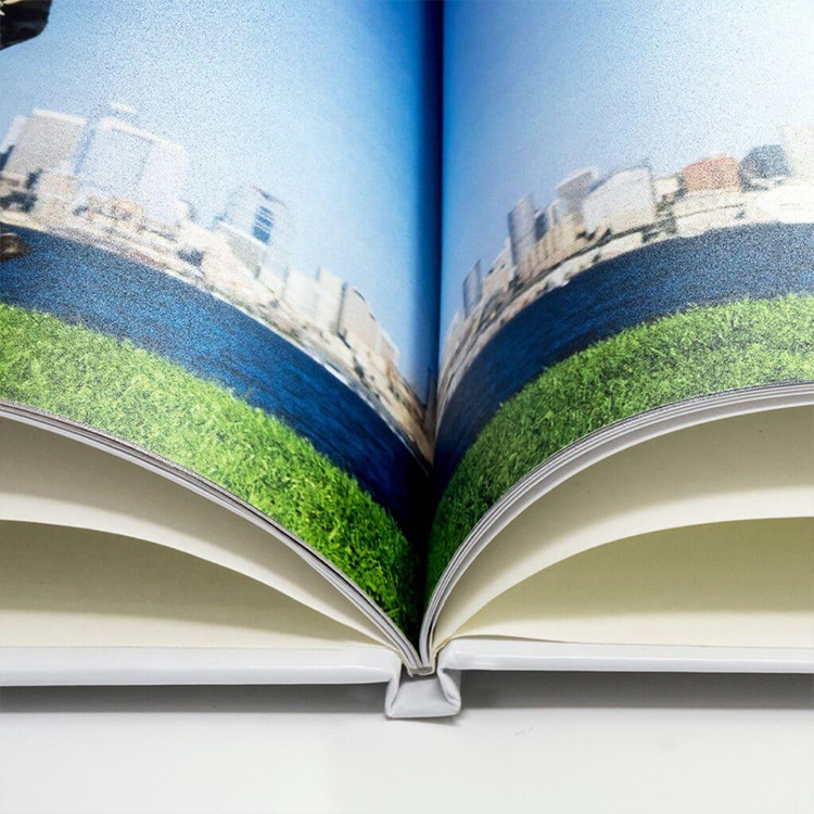 Opciones de encuadernación «Lay-Flat» para libros ilustrados